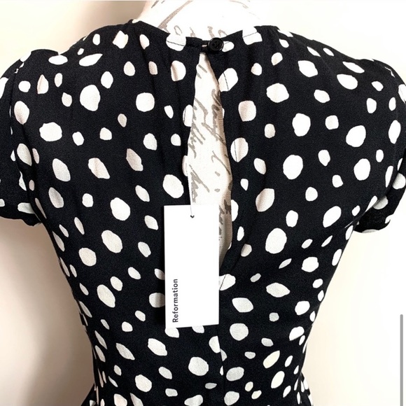 ❗️SOLD❗️Reformation Rylie Memento Spotted Midi Dress - Picture 8 of 9